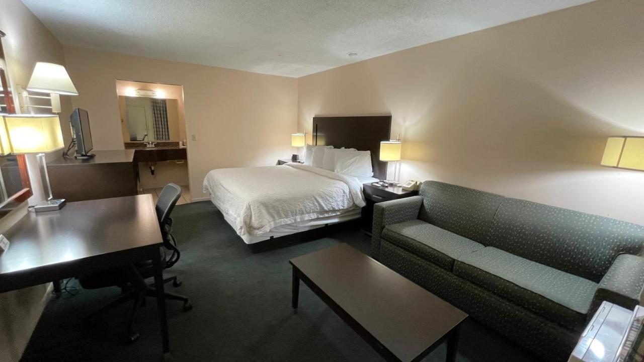 Slumber Inn Harrisonville Екстериор снимка